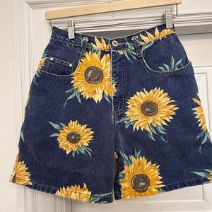 VINTAGE MADE IN THE SHADE USA DENIM SHORTS SUNFLOWERS 9 90s